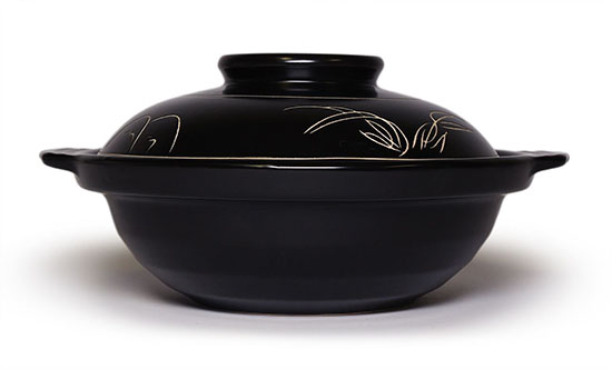 Asian Clay Pot With Lid White Engraved